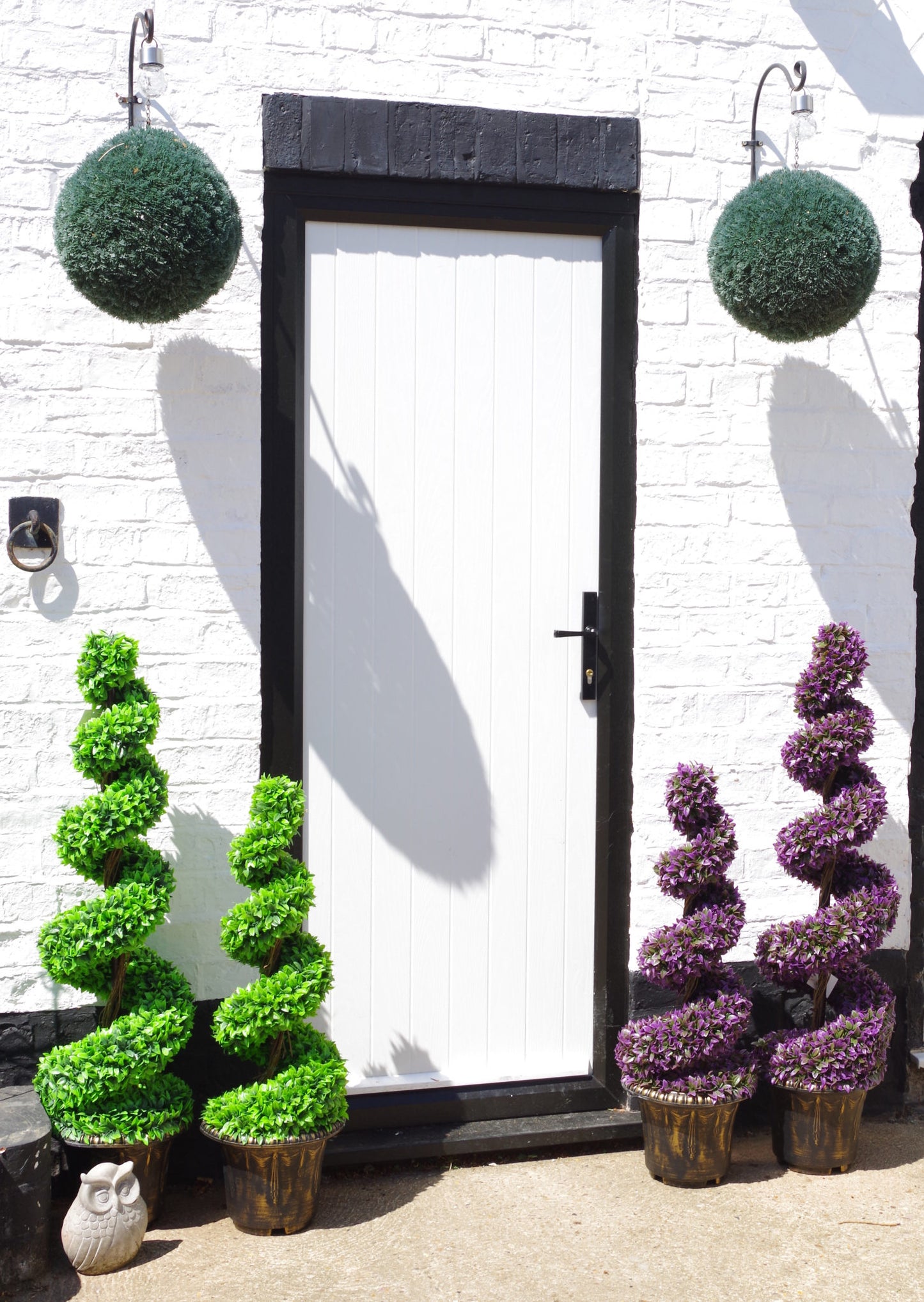 90cm Pair of Green Large Leaf Spiral  Topiary Trees with Decorative Planters-2